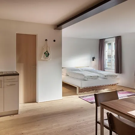 Baeren מלון מלאו